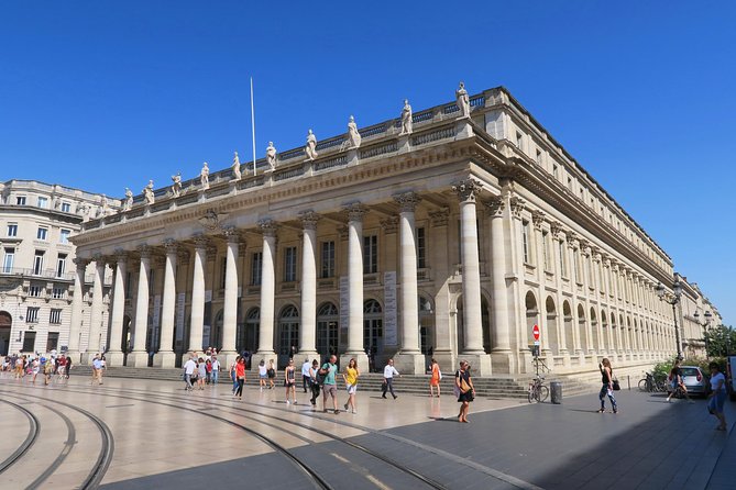 2-Hour Walking Tour of the City’s Iconic Sights and History - Notre-Dame de Bordeaux: a Baroque interior you’ll want to remember