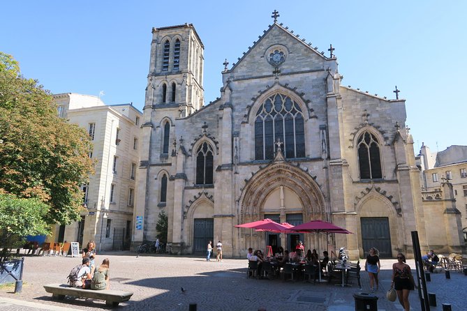 2-Hour Walking Tour of the City’s Iconic Sights and History - Place du Parlement: a quieter square with a lively pulse