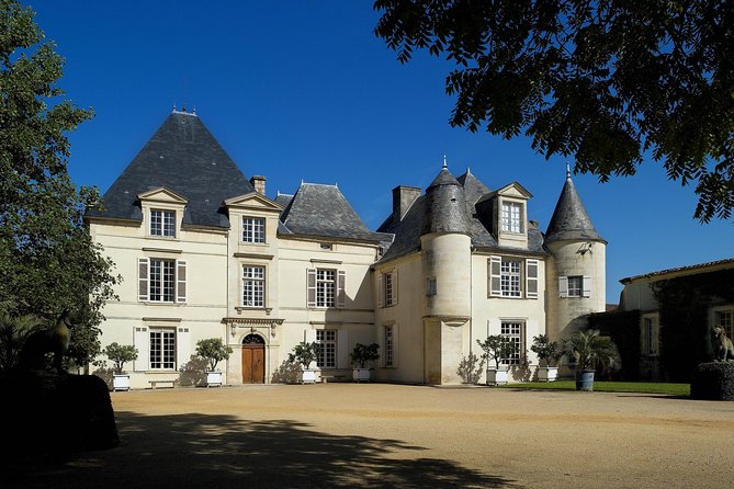 3H private city tour of Bordeaux and vineyard in a Citroën DS - What you actually get for $272.07 per person