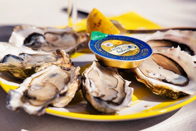 Arcachon Bay Full Day Trip from Bordeaux with lunch and Pyla Dune - Guides and group size: why English matters here