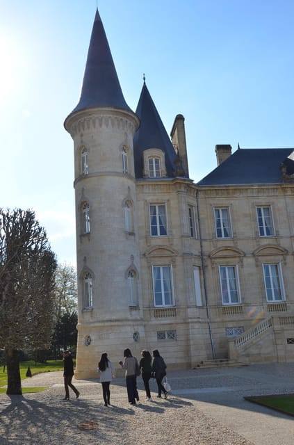 Bordeaux Backcountry E-Bike Tour with Lunch & Wine Tasting - Sadirac Bastide Town: Lunch as a Real Break, Not a Token Stop