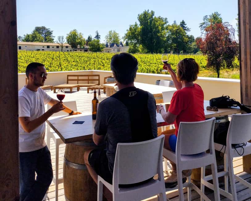 Bordeaux by Gravel Bike : Historic center & vineyards - The converted railway path that makes the return easy to love
