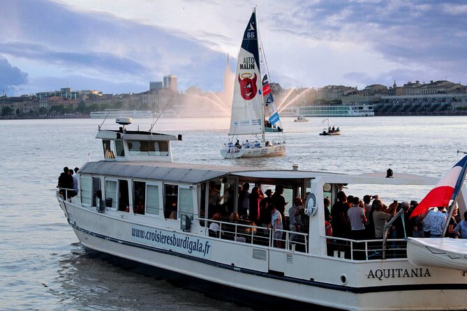 Bordeaux by the Water commented cruise - Language and Commentary: What to Expect So You Don’t Miss the Point
