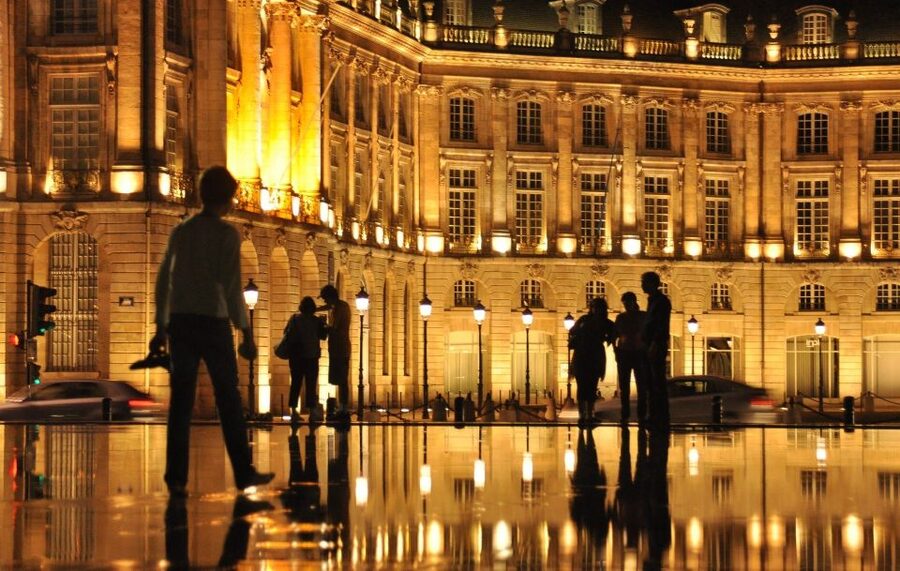 Bordeaux: Exclusive Private Guided Walking Tour - Grand Théâtre: the Corinthian columns and the Temple of Art and Light