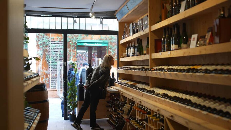 Bordeaux : Food and Wine Tour - Authentic Artisanal Flavors - Should You Book the Bordeaux Food and Wine Tour?