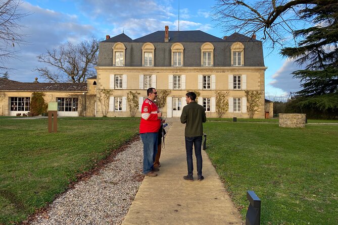 Bordeaux : Full Day Wine Tastings & Gourmet Lunch - Timing and logistics: how the day likely feels