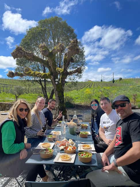 Bordeaux Full Day Wine Tour - 3 Wineries & Picnic Lunch - Graves or Pessac-Léognan first: red and white tasting in one winery visit