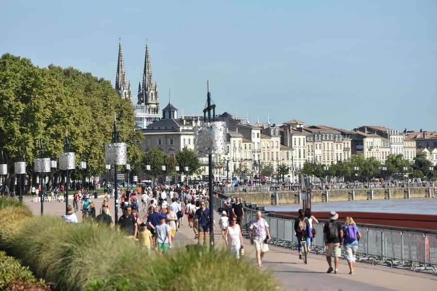 Bordeaux: Guided Walking Tour - Neo-classical avenues, theaters, town halls, and the city’s reform-minded ideas