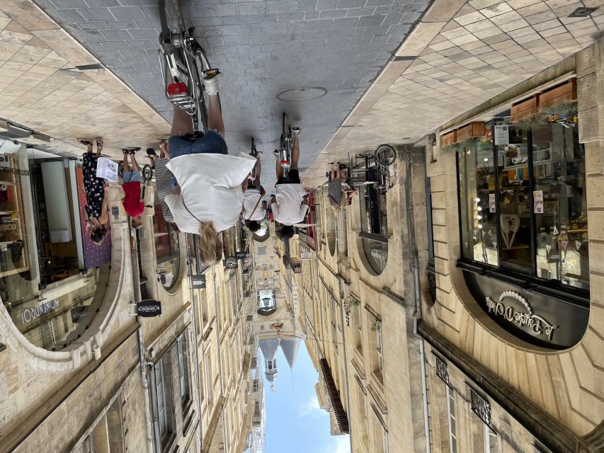 Bordeaux: Historic Center & Chartrons District Bike Tour - Palais Gallien to Place des Grands Hommes: the city’s old bones