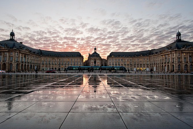 Bordeaux historical walking tour - What You’ll See Around St. André Cathedral