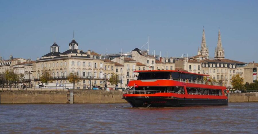 Bordeaux: Lunch Cruise - The Cruise Route: Lift Bridge, Pont d’Aquitaine, and the Turnaround