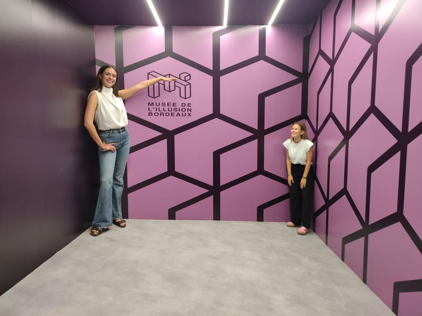 Bordeaux: Museum of Illusions Entry Ticket - Plan your Bordeaux day around this museum
