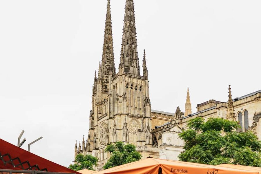 Bordeaux: Mystery and Myths Walking Tour - Entering Bordeaux Through Saint Severinus Forecourt