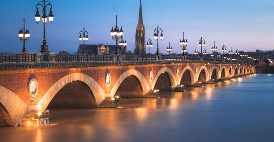 Bordeaux: Private custom tour with a local guide - Key highlights to look forward to
