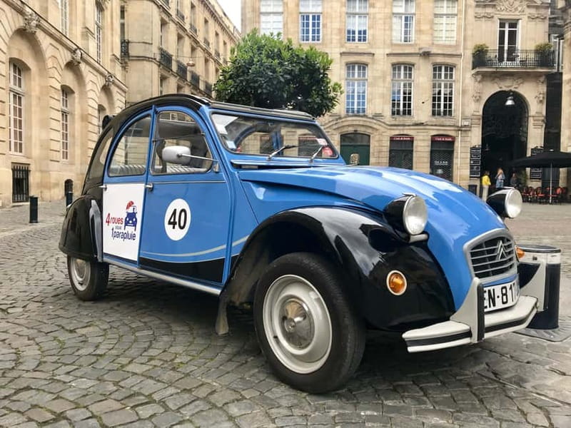 Bordeaux: Private Tour in a Citroën 2CV - Palais Gallien and Place des Quinconces: where you sense Bordeaux’s layers