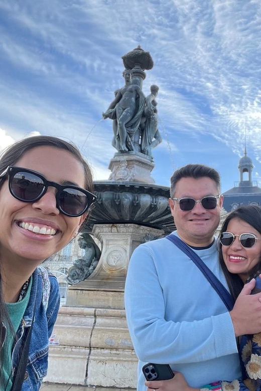 Bordeaux: Small group - Guided Walking Tour - Key things I think you’ll notice quickly