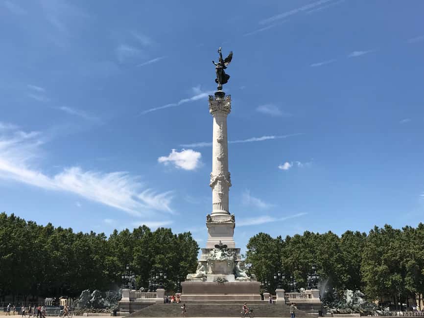 Bordeaux: Small group - Guided Walking Tour - Golden Triangle, Cours du Chapeau-Rouge, and finishing at Grand Théâtre