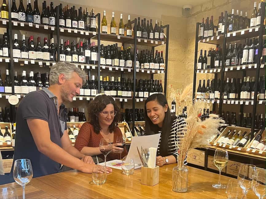 Bordeaux: Taste 4 Wines with a Certified Sommelier - The lesson behind the sips: labels, soils, appellations, classification
