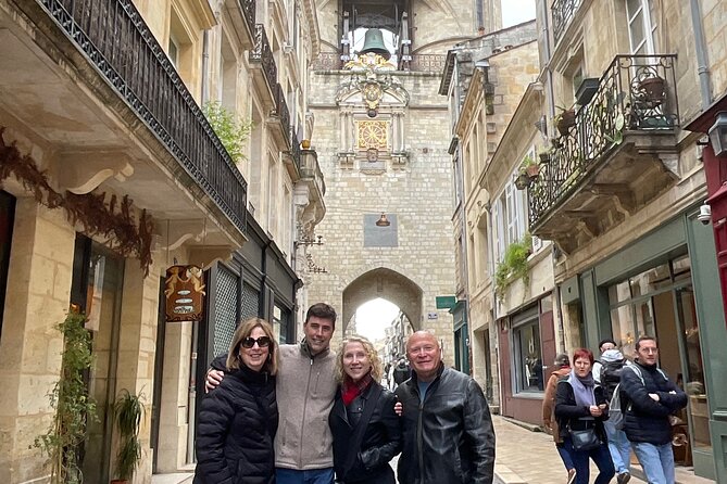 Bordeaux Walking Tour with a Local Private Guide - Why a Bordeaux walking tour with a private guide pays off