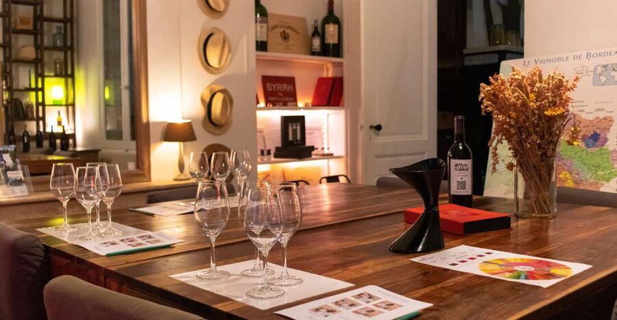 Bordeaux:Wine Masterclass & Blending workshop with appetizer - Group Size, Energy, and Q&A: What to Expect from a Maximum-12 Class
