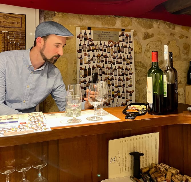 Bordeaux wines : tasting with 4 white wines and cheeses - Language and guide style: what to expect if you don’t speak French