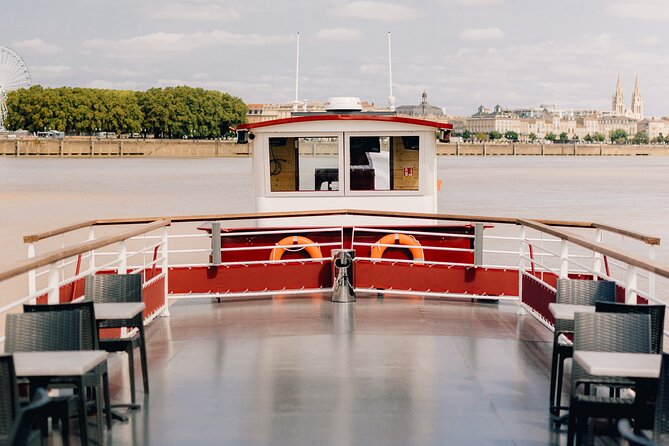 Brunch and cruise on the Garonne in Bordeaux - Bordeaux UNESCO from the water: more than a postcard