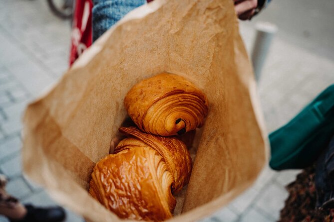Devour Bordeaux: Ultimate Food & Wine Tasting Tour - Old Town Sights Pause in the Middle of Food Stops