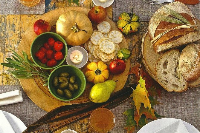 Dine With a Bordeaux Local in a Chartrons / Jardin Public Home - Key things that make this Bordeaux dinner worth it