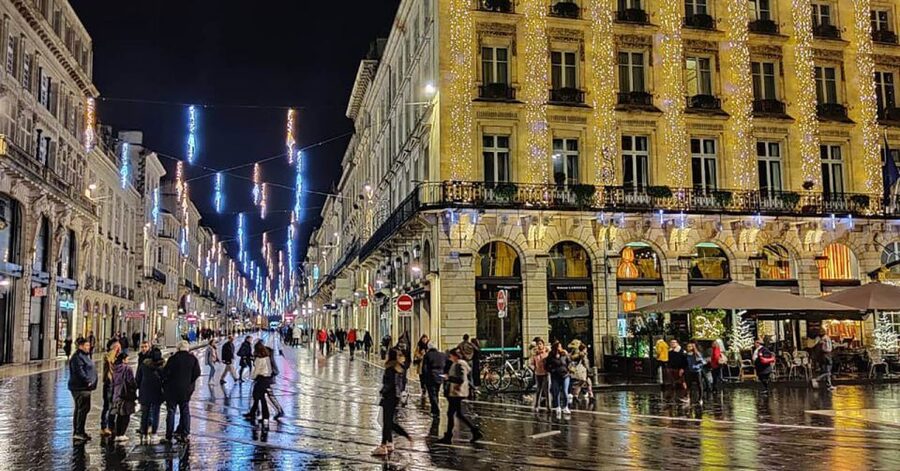 Exclusive! Bordeaux: Nighttime Highlights Walking Tour - Bordeaux After Dark: Why This Walk Feels Different