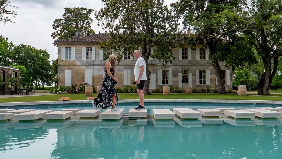 From Bordeaux: Half-Day Saint-Émilion Tour and Wine Tasting - The château stop: what changes, and what stays consistent