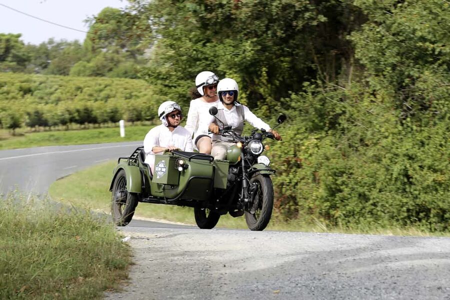 From Bordeaux: Médoc Vineyard and Chateau Tour by Sidecar - Why this Médoc and Margaux tour feels different from a normal wine day