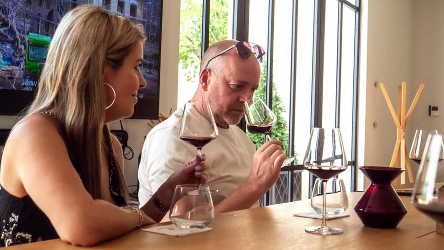 From Bordeaux: St-Emilion Day Tour with Tastings and Lunch - Walking the UNESCO Streets of Saint-Émilion (Not Just a Photo Stop)