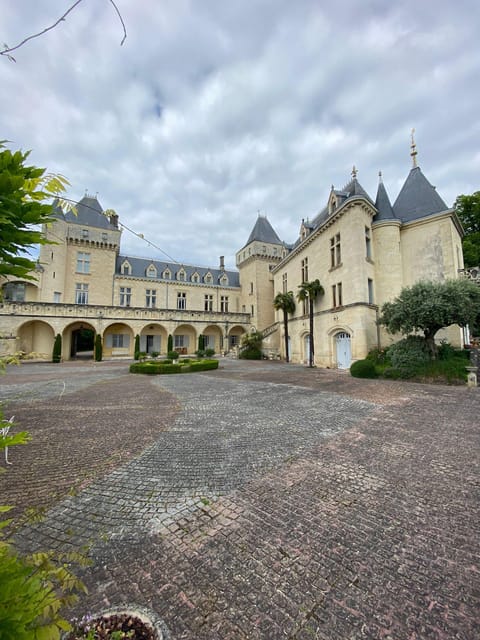 Full Day Wine tour in saint emilion & Margaux - Cellar flight: 5 to 6 wines from Saint-Émilion and Pomerol
