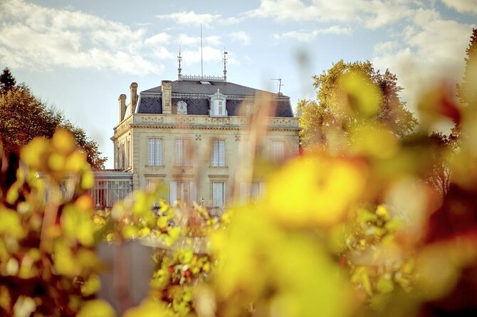 Half day in Pomerol and Saint Emilion in a classic car - Should you book? My quick decision guide