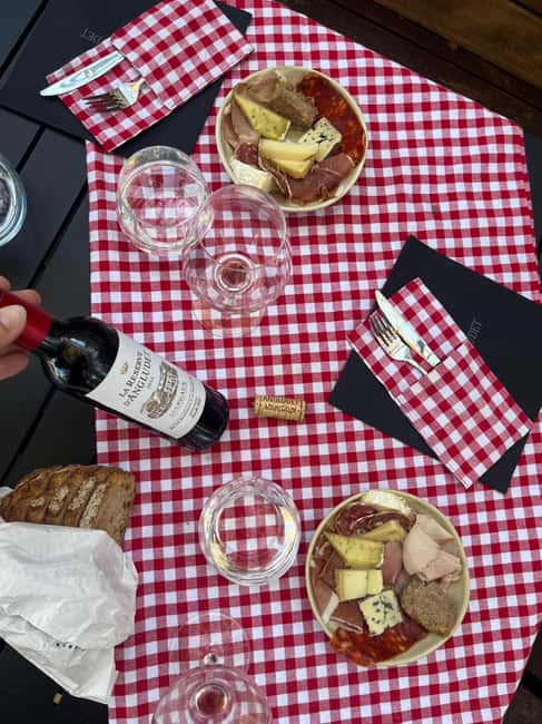 Margaux & Médoc private FULL day tour with a classic car - The Restaurant and the Little Extras That Make It Feel Complete