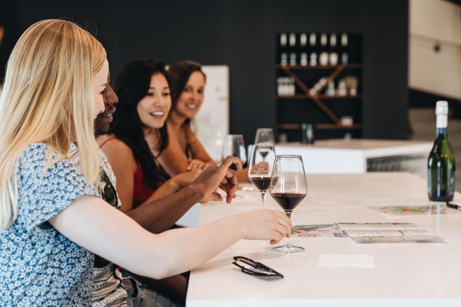 Médoc Morning Wine Tour - Winery & Tastings - Tips to Make Your Morning Run Smoother