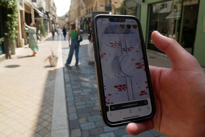 Outdoor escape-game | The Bordeaux robbery - Equipment you should prepare before you leave the start