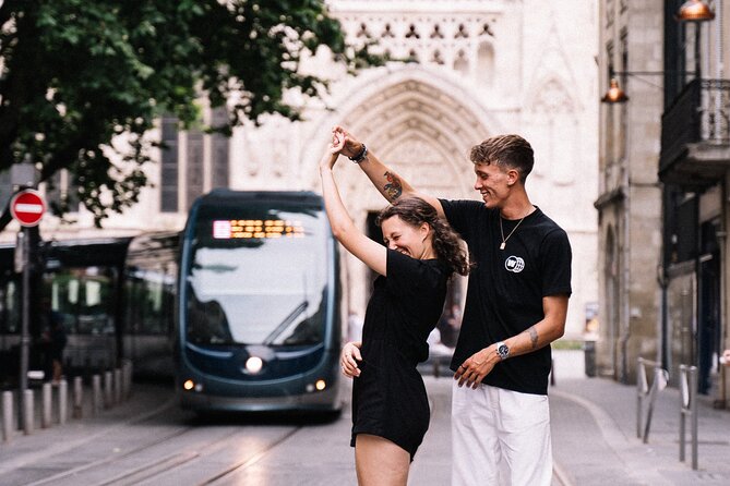 Photo tour in Bordeaux - the most beautiful spots of "the Port de la Lune" - Gross Clos Area Streets: When Bordeaux Becomes a Walkable Story