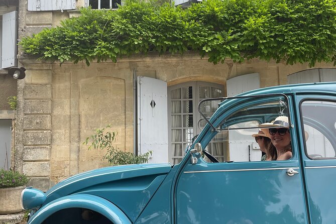 Private 2cv tour in the vineyards and Wine tasting - Quick hits before you go