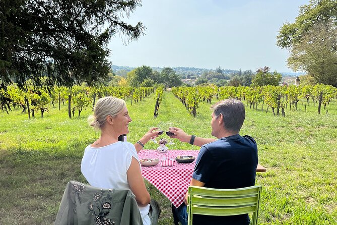 Private 2cv tour in the vineyards and Wine tasting - Wine tasting that isn’t just about the glass