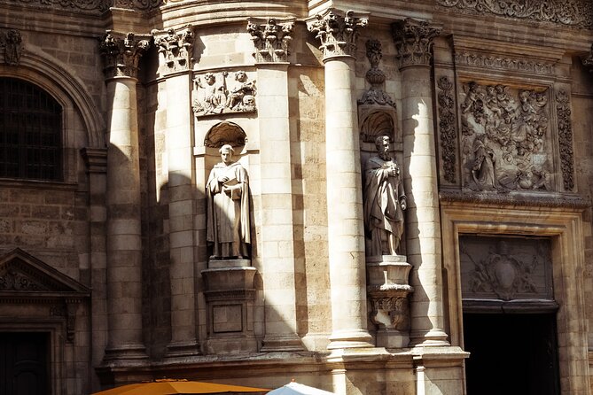 Private Bordeaux History Tour with a glass of Bordeaux wine. - Place de la Bourse, Miroir d’Eau, and the Theatre District