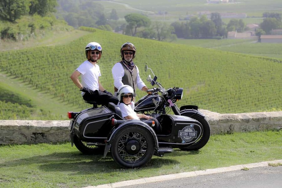 Private ride in the vineyards from Saint-Emilion - The guide factor: friendliness, clarity, and small moments that land