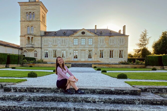 Private tour in the prestigious Médoc wine region - The chateau photo stops and the surprises between tastings