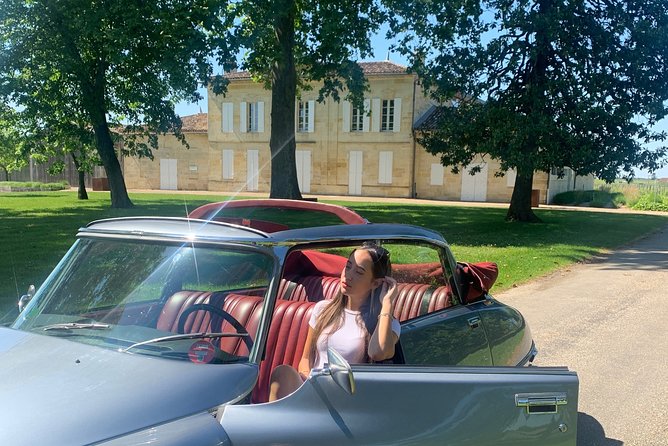 Private wine trip to Saint-Emilion aboard vintage French presidential car - Village Walking Options: Free Style or Certified-Guide Value