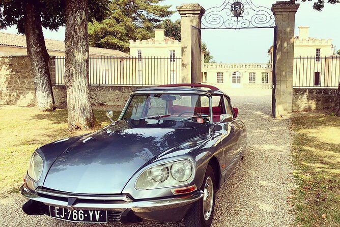 Private wine trip to Saint-Emilion aboard vintage French presidential car - Pomerol and Merlot Lovers: The Right Regional Angle