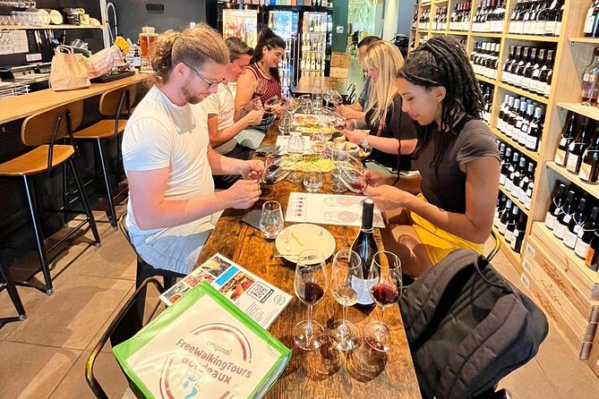 Professional - Bordeaux Wine and Cheese Tasting with a walking tour - Twin Houses and Foreign Merchants: Bordeaux Was Never Only French