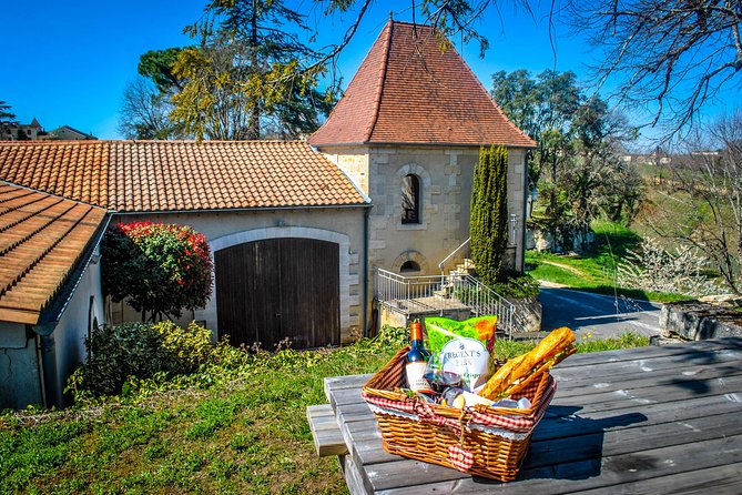 Saint-Emilion Grand Cru Classified: Picnic & Visit in French - The Itinerary Flow: From Cellars to a Guided Three-Wine Tasting