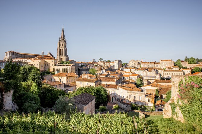 Saint-Émilion Wine Tour: Winery and Village - Getting to the start: Cité du Vin meeting point and timing