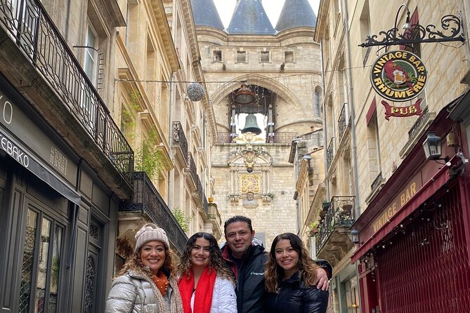 The Most Complete and Best Rated Tour of Bordeaux - Guides make or break it: what I’d expect from a good one