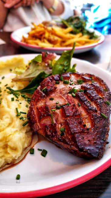 The Ultimate Bordeaux Food Tour: Full Meal & Fine Wines - A 3.5-hour Bordeaux “full meal” that doesn’t feel heavy